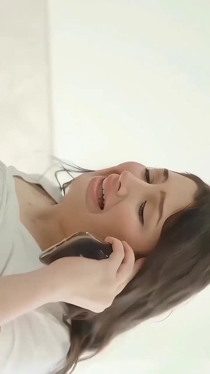 video tante jerman cover lagu favorit viral